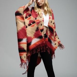 NWT Boho Southwestern Print Ruana Cape